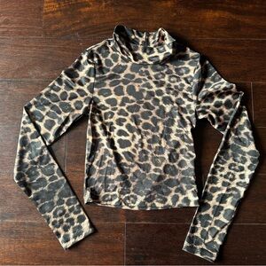 Leopard Print Turtleneck Shirt / XS